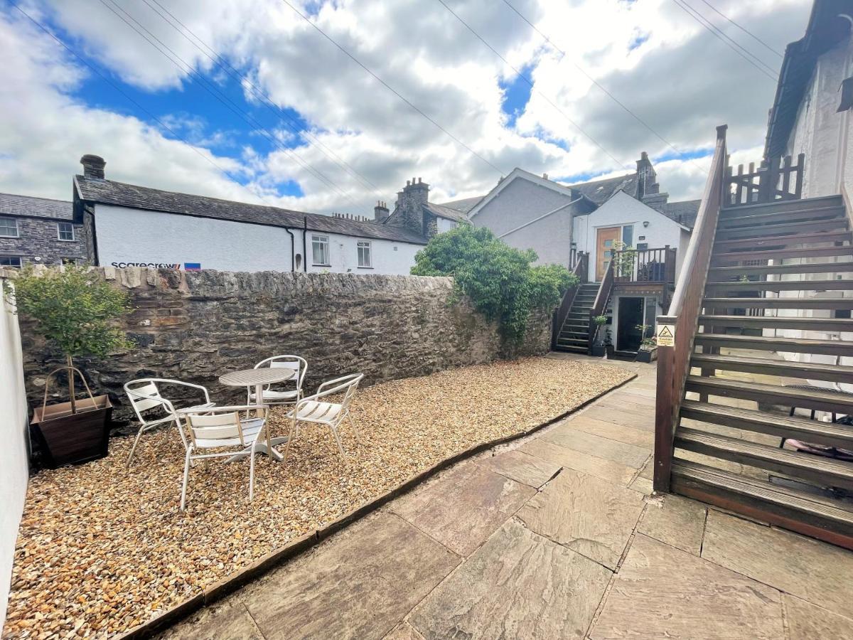 Arthurs Cottage -Charming Courtyard Cottage In The Heart Of Kendal, The Lake District Εξωτερικό φωτογραφία